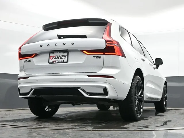Nuevos VOLVO XC60 PLUG-IN HYBRID à Estados chez autogozo