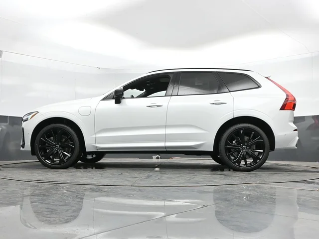 Nuevos VOLVO XC60 PLUG-IN HYBRID à Estados chez autogozo