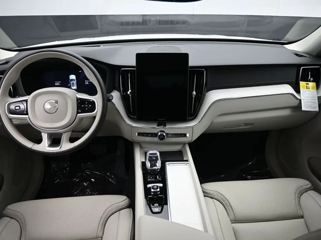 Nuevos VOLVO XC60 PLUG-IN HYBRID à Estados chez autogozo