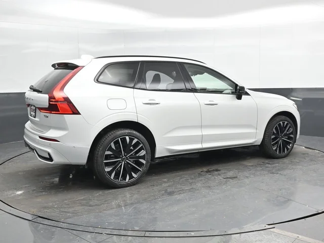 Nuevos VOLVO XC60 PLUG-IN HYBRID à Estados chez autogozo