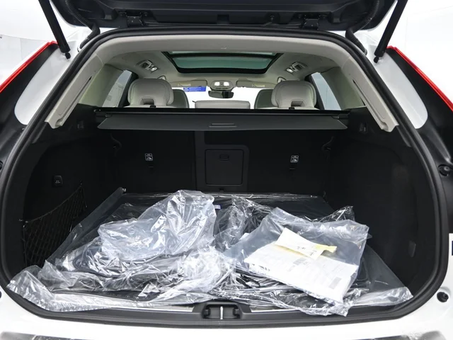 Nuevos VOLVO XC60 PLUG-IN HYBRID à Estados chez autogozo