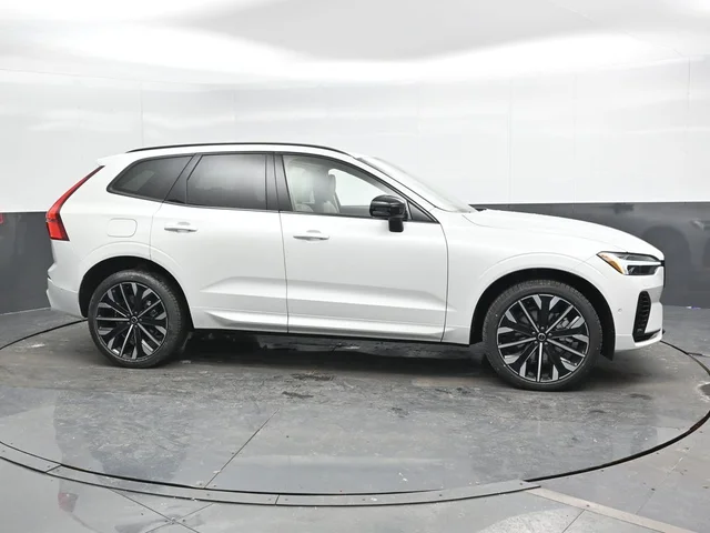 Nuevos VOLVO XC60 PLUG-IN HYBRID à Estados chez autogozo