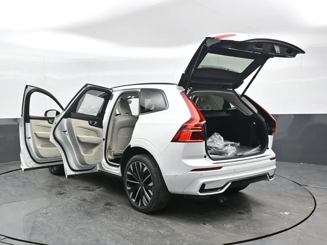 Nuevos VOLVO XC60 PLUG-IN HYBRID à Estados chez autogozo