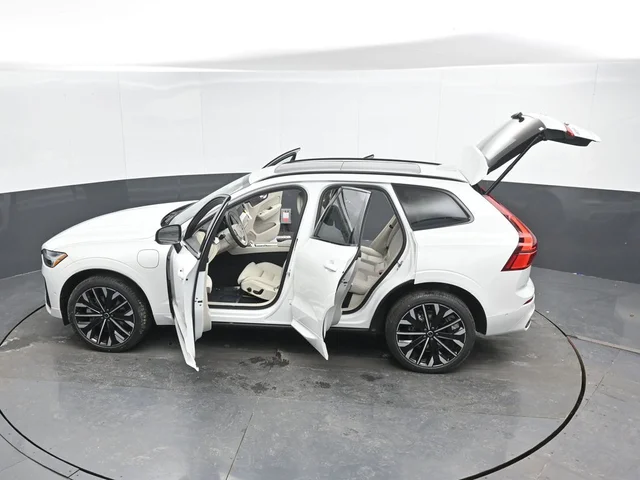 Nuevos VOLVO XC60 PLUG-IN HYBRID à Estados chez autogozo