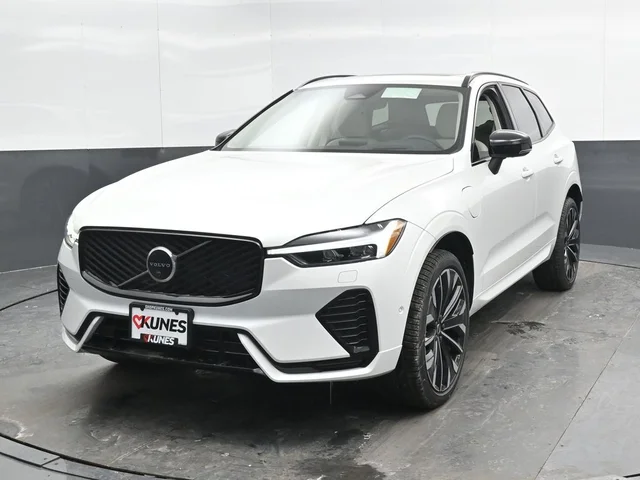 Nuevos VOLVO XC60 PLUG-IN HYBRID à Estados chez autogozo