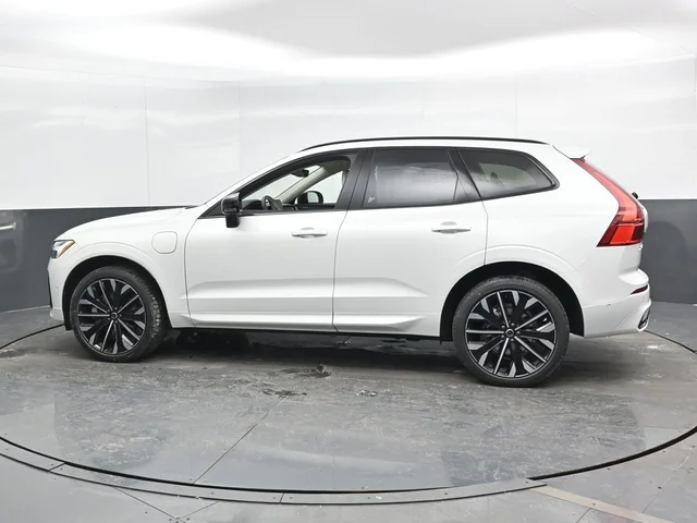 Nuevos VOLVO XC60 PLUG-IN HYBRID à Estados chez autogozo