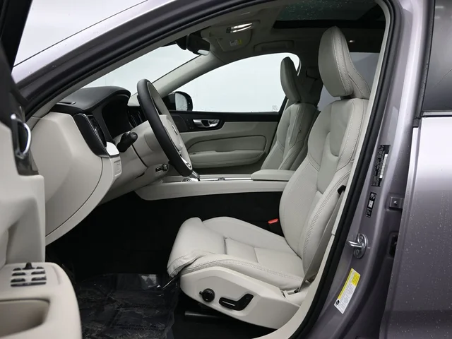Nuevos VOLVO XC60 PLUG-IN HYBRID à Estados chez autogozo