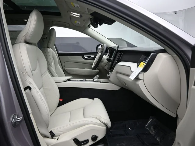 Nuevos VOLVO XC60 PLUG-IN HYBRID à Estados chez autogozo