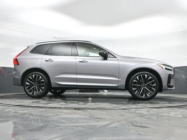 Nuevos VOLVO XC60 PLUG-IN HYBRID à Estados chez autogozo