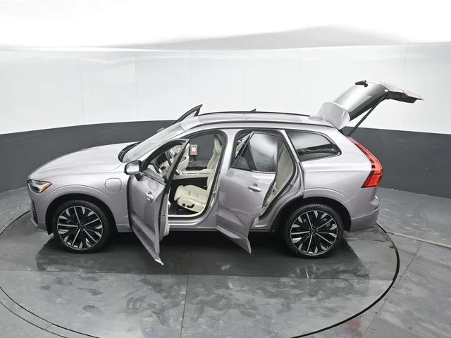Nuevos VOLVO XC60 PLUG-IN HYBRID à Estados chez autogozo