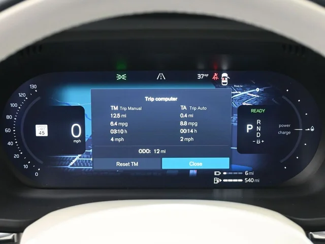Nuevos VOLVO XC60 PLUG-IN HYBRID à Estados chez autogozo