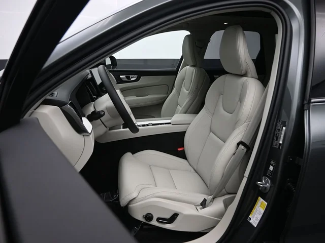 Nuevos VOLVO XC60 PLUG-IN HYBRID à Estados chez autogozo