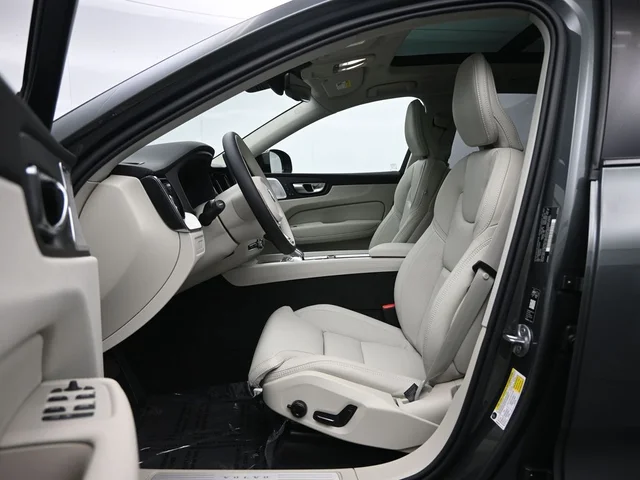 Nuevos VOLVO XC60 PLUG-IN HYBRID à Estados chez autogozo