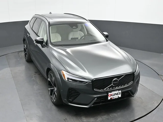Nuevos VOLVO XC60 PLUG-IN HYBRID à Estados chez autogozo