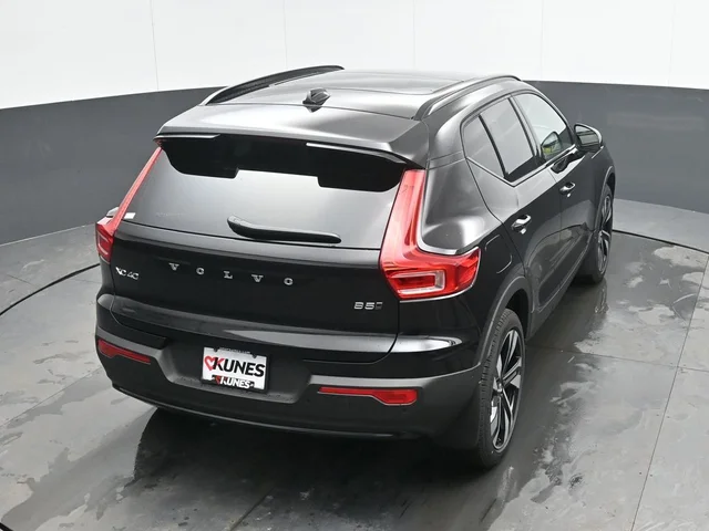 Nuevos VOLVO XC40 à Estados chez autogozo