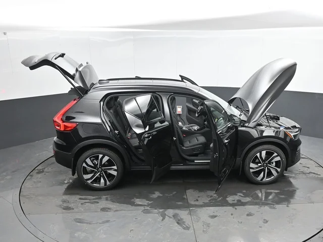 Nuevos VOLVO XC40 à Estados chez autogozo