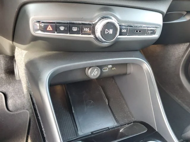 SEMINUEVOS VOLVO XC40 a Estados en autogozo