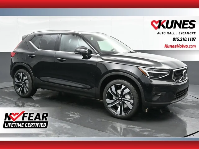 Nuevos VOLVO XC40 à Estados chez autogozo