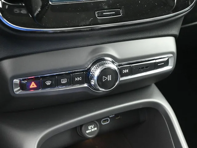 Nuevos VOLVO XC40 à Estados chez autogozo