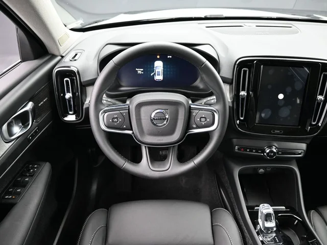 Nuevos VOLVO XC40 à Estados chez autogozo