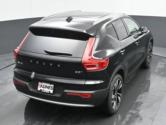 Nuevos VOLVO XC40 à Estados chez autogozo