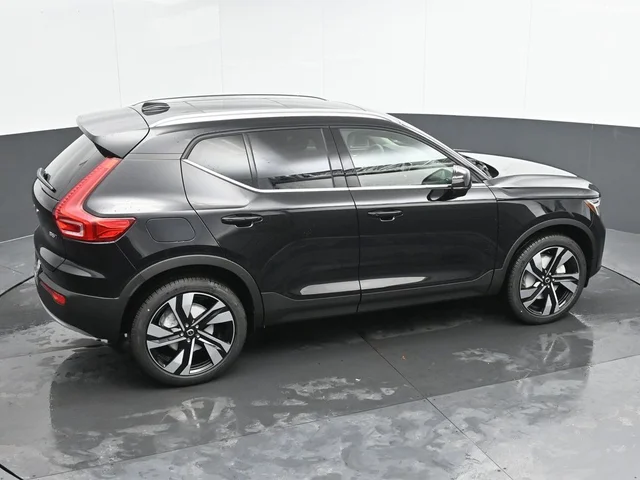 Nuevos VOLVO XC40 à Estados chez autogozo