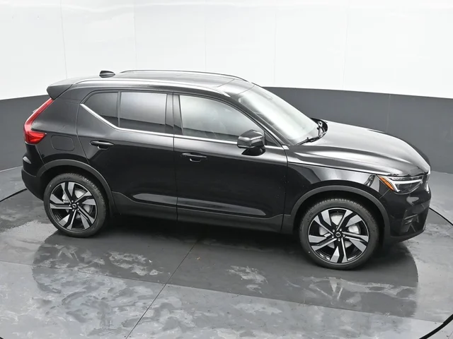Nuevos VOLVO XC40 à Estados chez autogozo