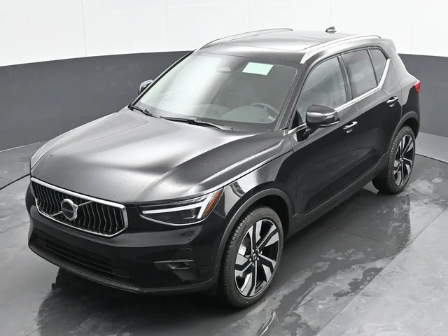 Nuevos VOLVO XC40 à Estados chez autogozo
