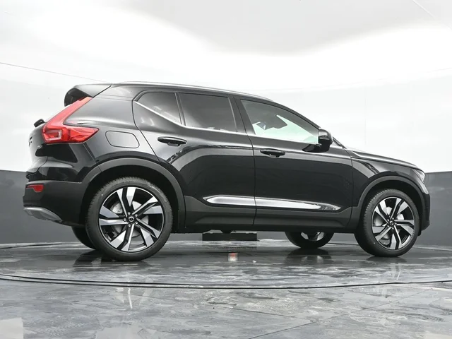 Nuevos VOLVO XC40 à Estados chez autogozo