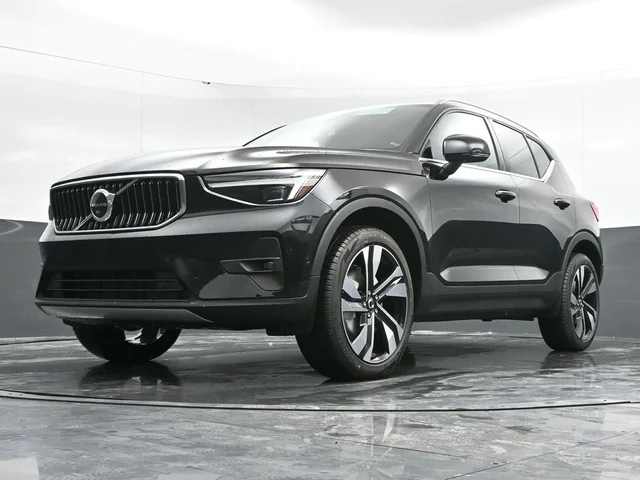 Nuevos VOLVO XC40 à Estados chez autogozo