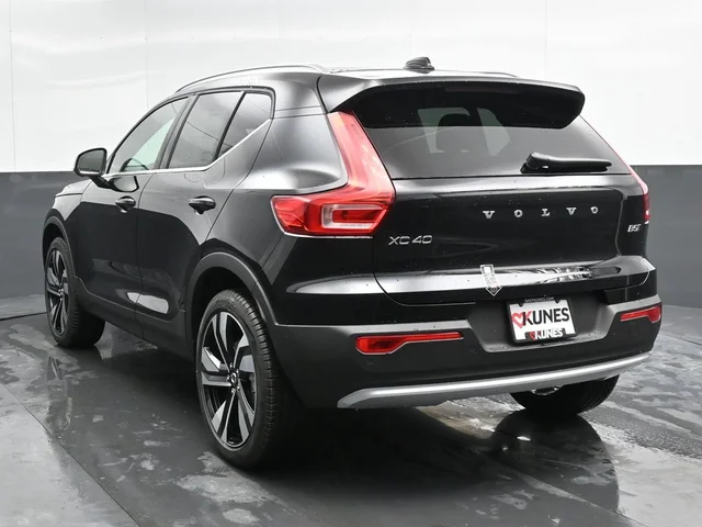 Nuevos VOLVO XC40 à Estados chez autogozo