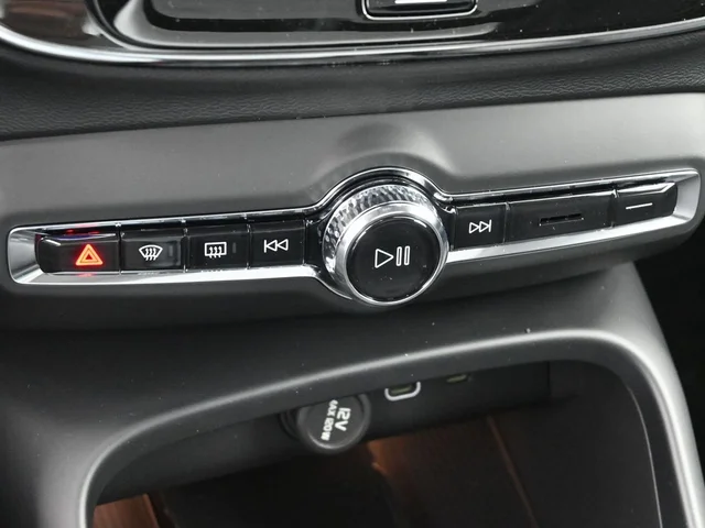 Nuevos VOLVO XC40 à Estados chez autogozo