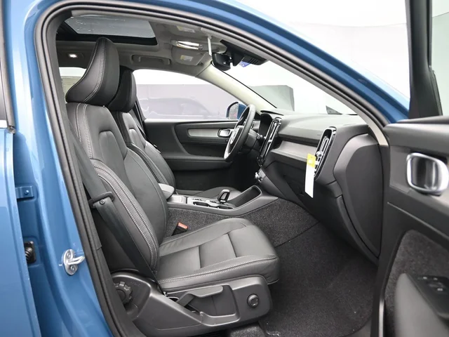 Nuevos VOLVO XC40 à Estados chez autogozo