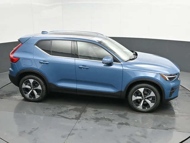 Nuevos VOLVO XC40 à Estados chez autogozo