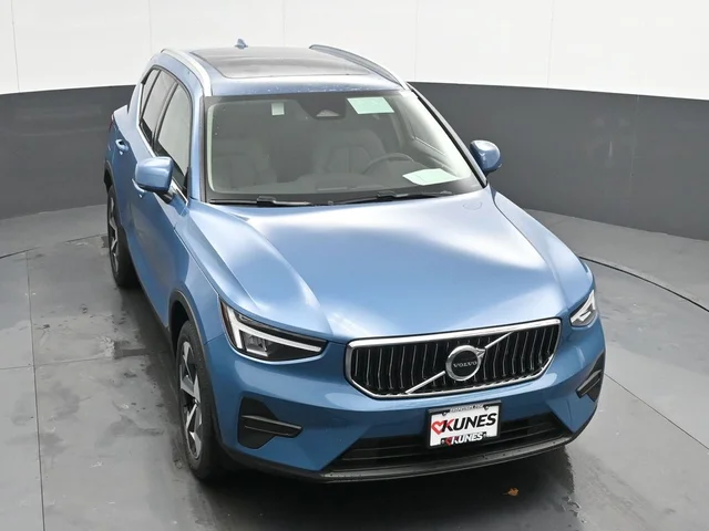 Nuevos VOLVO XC40 à Estados chez autogozo