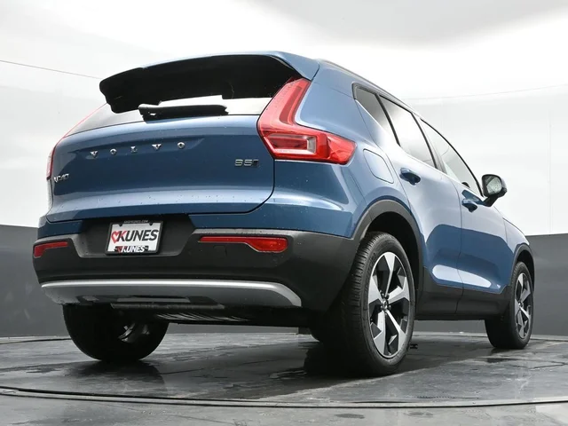 Nuevos VOLVO XC40 à Estados chez autogozo