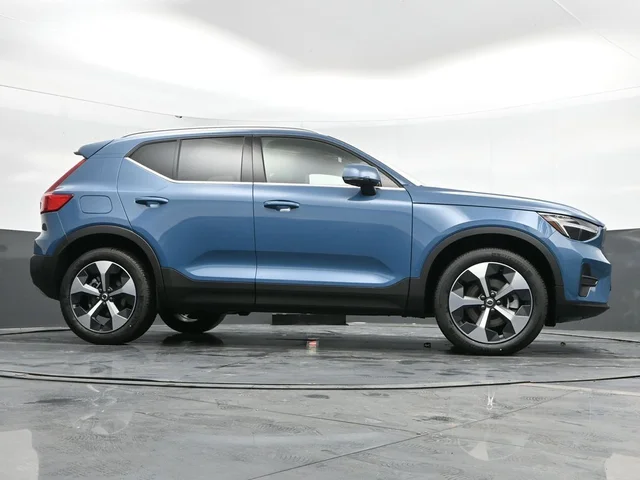 Nuevos VOLVO XC40 à Estados chez autogozo