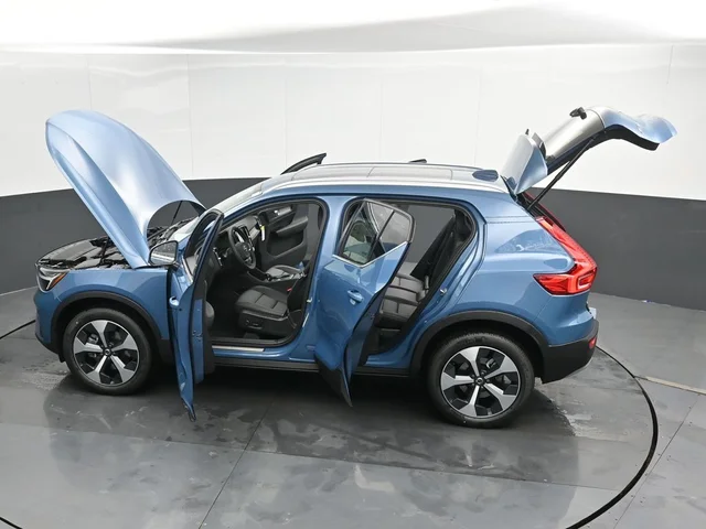 Nuevos VOLVO XC40 à Estados chez autogozo