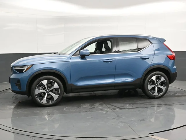 Nuevos VOLVO XC40 à Estados chez autogozo