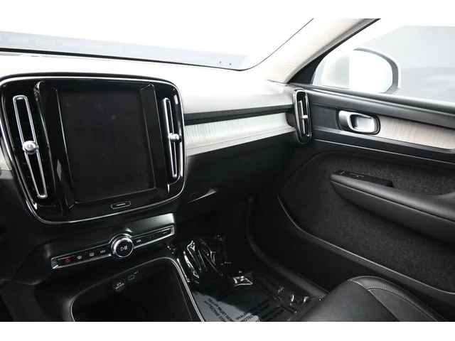 SEMINUEVOS VOLVO XC40 a Estados en autogozo