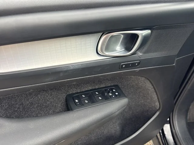 SEMINUEVOS VOLVO XC40 a Estados en autogozo