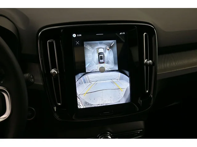Nuevos VOLVO XC40 à Estados chez autogozo