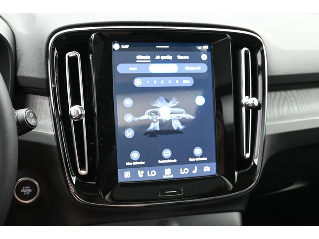 Nuevos VOLVO XC40 à Estados chez autogozo