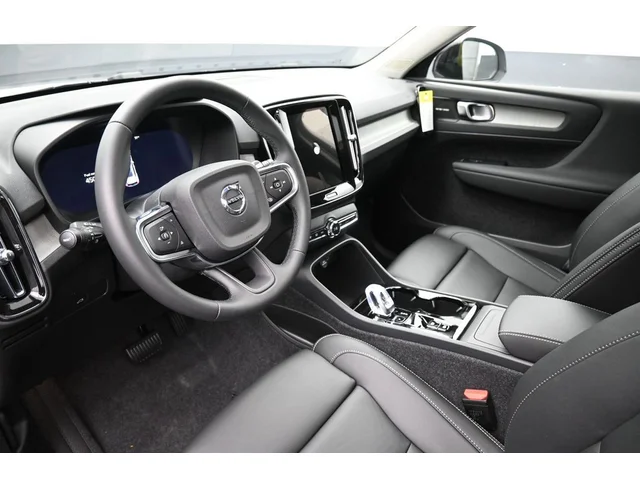 Nuevos VOLVO XC40 à Estados chez autogozo