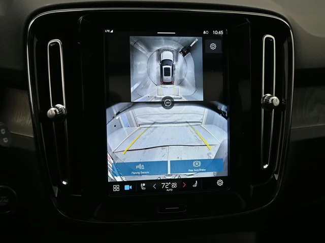 Nuevos VOLVO XC40 à Estados chez autogozo