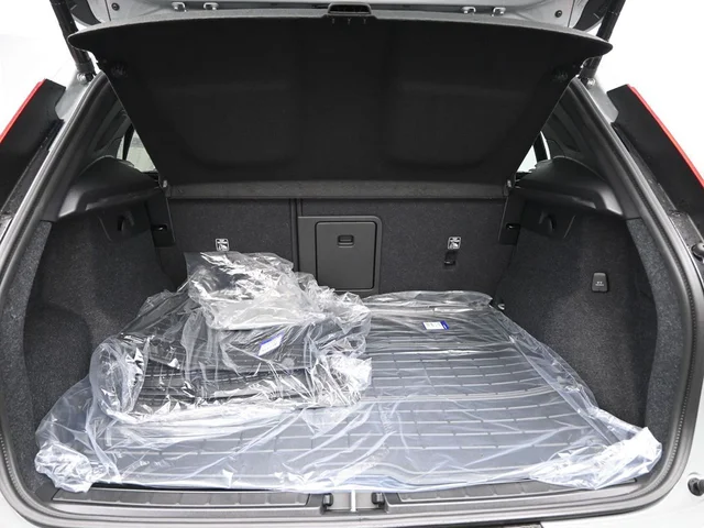 Nuevos VOLVO XC40 à Estados chez autogozo