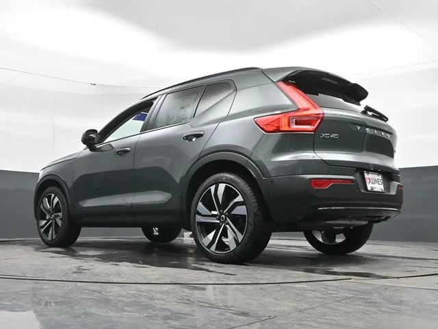 Nuevos VOLVO XC40 à Estados chez autogozo