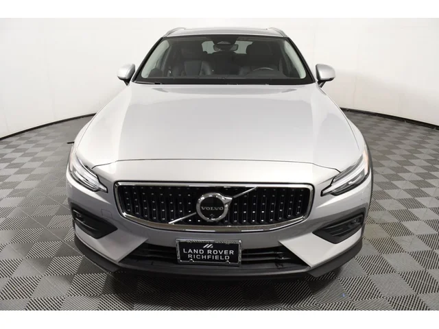 SEMINUEVOS VOLVO V60 Cross Country a Estados en autogozo