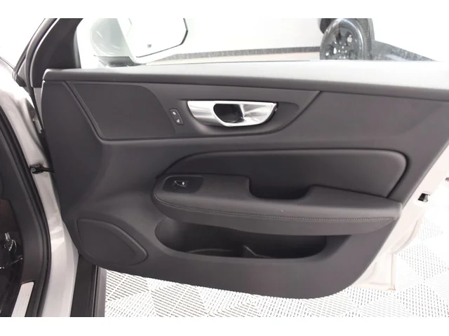 SEMINUEVOS VOLVO V60 Cross Country a Estados en autogozo