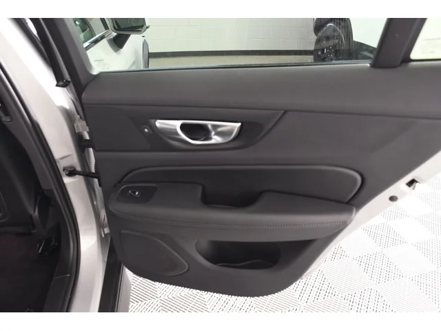 SEMINUEVOS VOLVO V60 Cross Country a Estados en autogozo